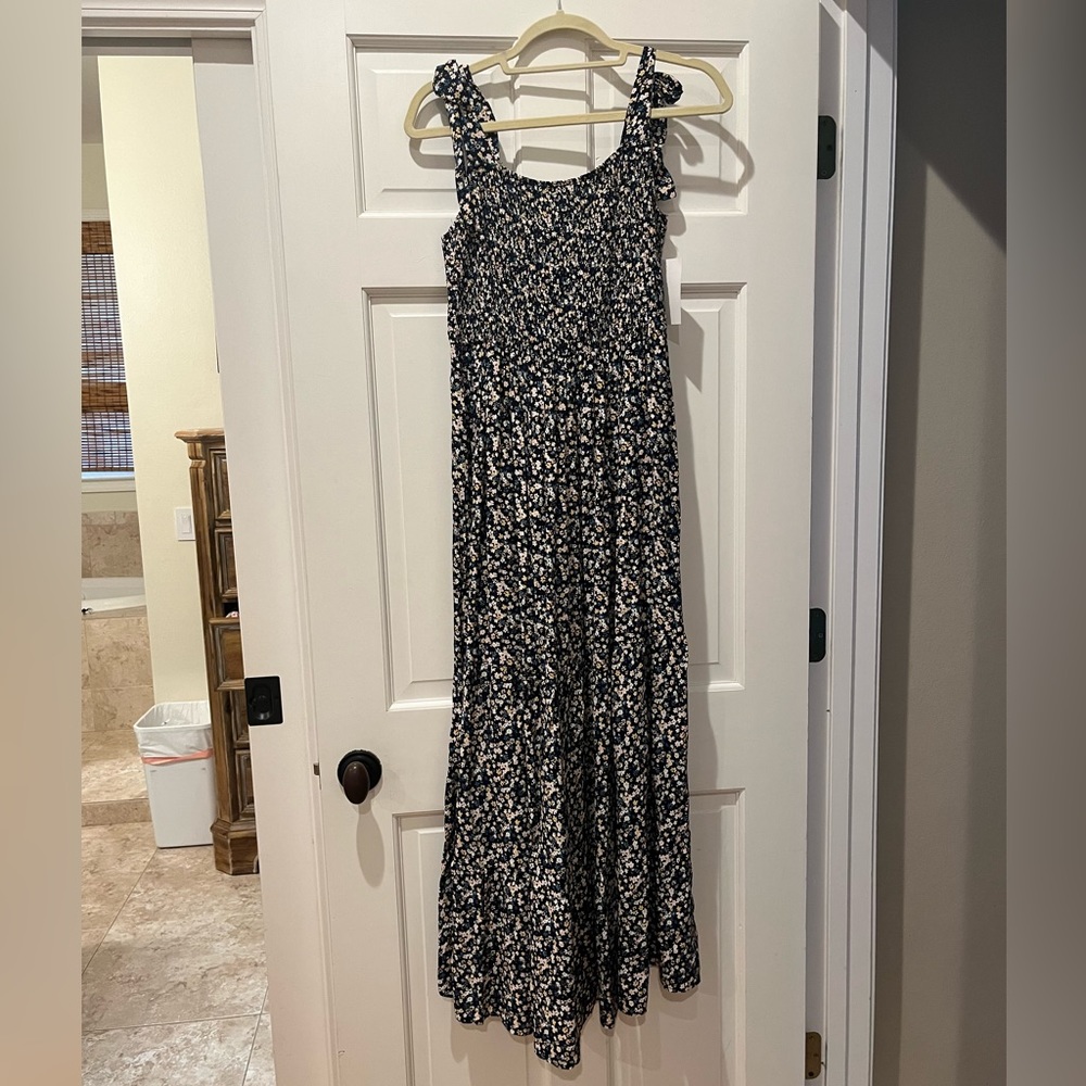 NEW ANGEL MATERNITY Navy Floral Bow Smocked Maxi Dress Size Large